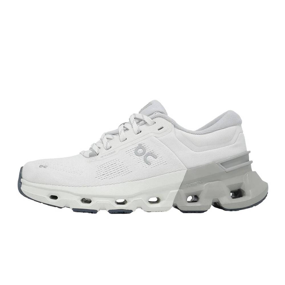 NEW ON RUNNING women's cloudflyer 5 running shoe in ivory/tin